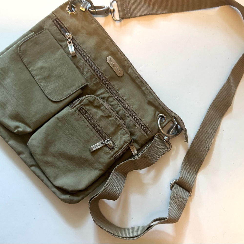Crossbody Bag With Multiple Pockets - image 2